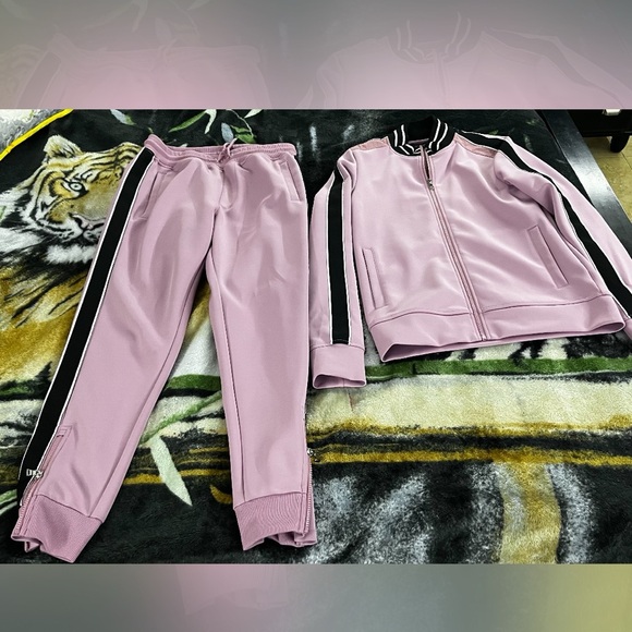 Pink and black neoprene track suit - Picture 3 of 3